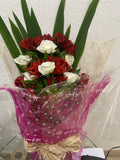 6pcs. White roses with red alstroemerias