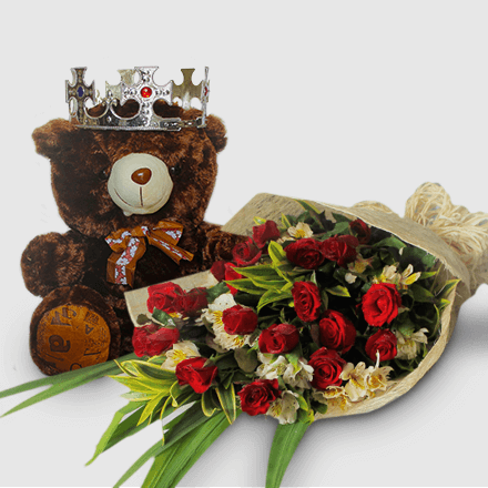 Bouquet of eighteen red roses with bear